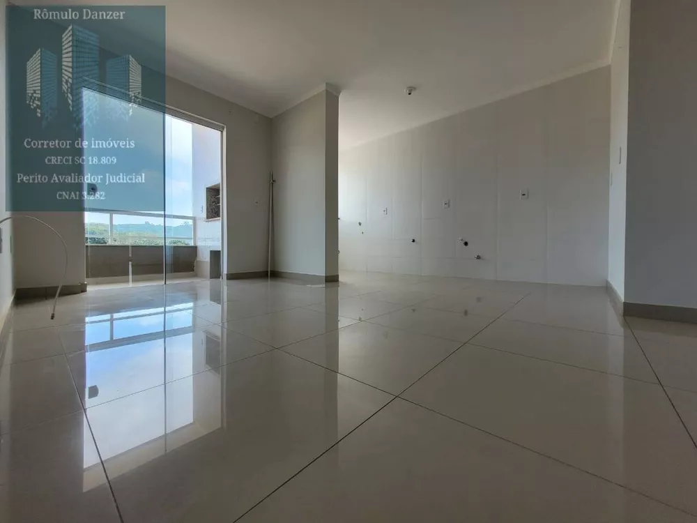 Apartamento à venda com 2 quartos, 75m² - Foto 3