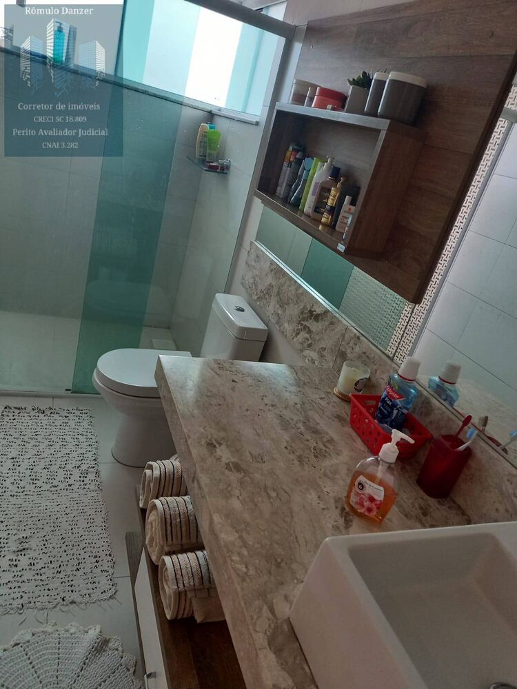 Casa, 5 quartos, 320 m² - Foto 3
