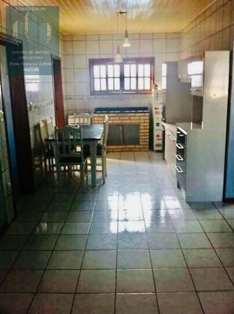Casa, 6 quartos, 195 m² - Foto 18