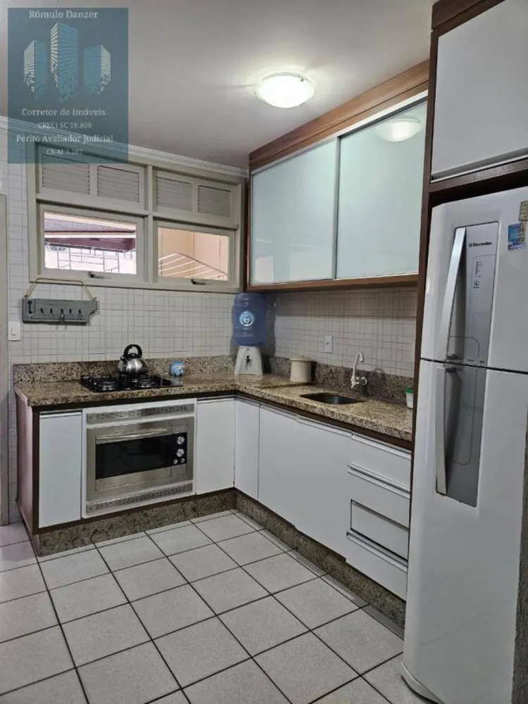 Apartamento, 3 quartos, 150 m² - Foto 2