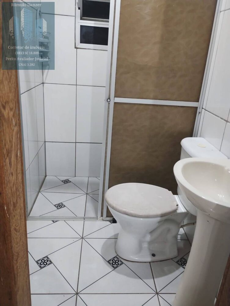 Casa à venda com 4 quartos, 150m² - Foto 5