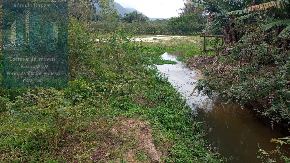 Sítio, 2 quartos, 1 hectares - Foto 18