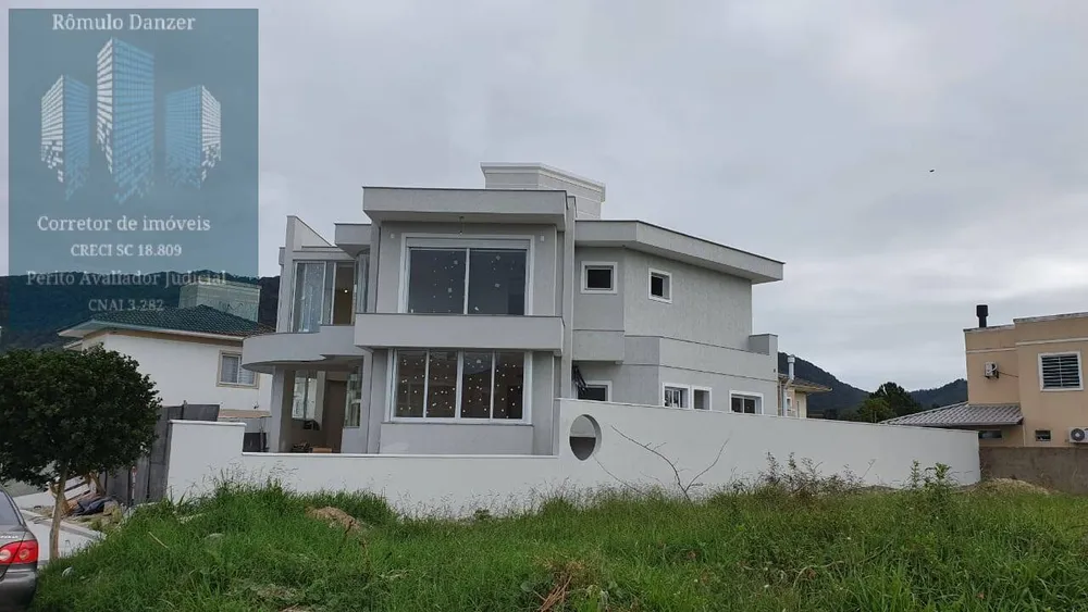 Casa, 3 quartos, 420 m² - Foto 1