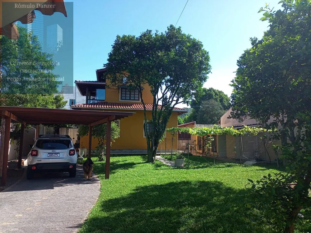 Casa, 3 quartos, 106 m² - Foto 1