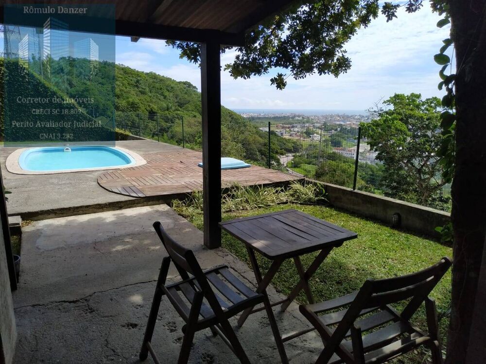 Casa à venda com 4 quartos, 270m² - Foto 12