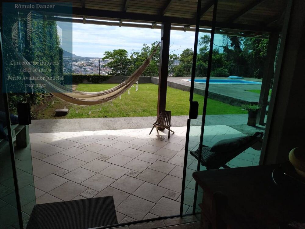 Casa à venda com 4 quartos, 270m² - Foto 23
