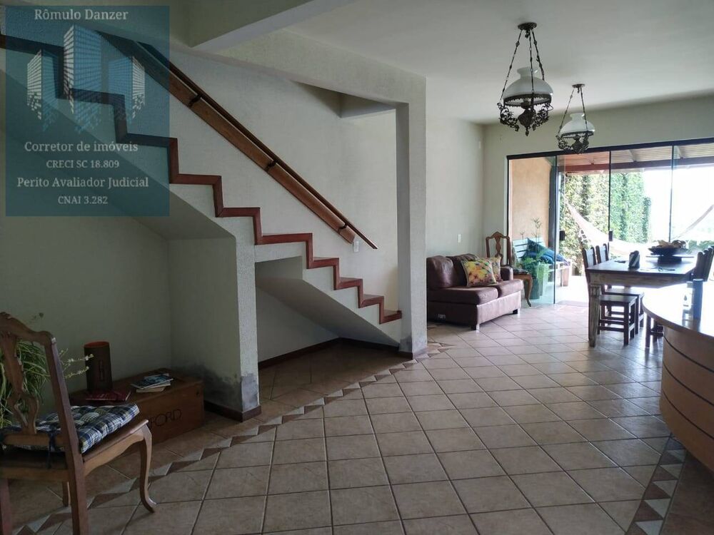 Casa à venda com 4 quartos, 270m² - Foto 27