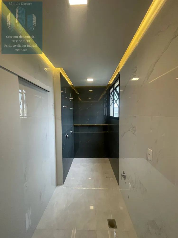Casa, 3 quartos, 214 m² - Foto 9