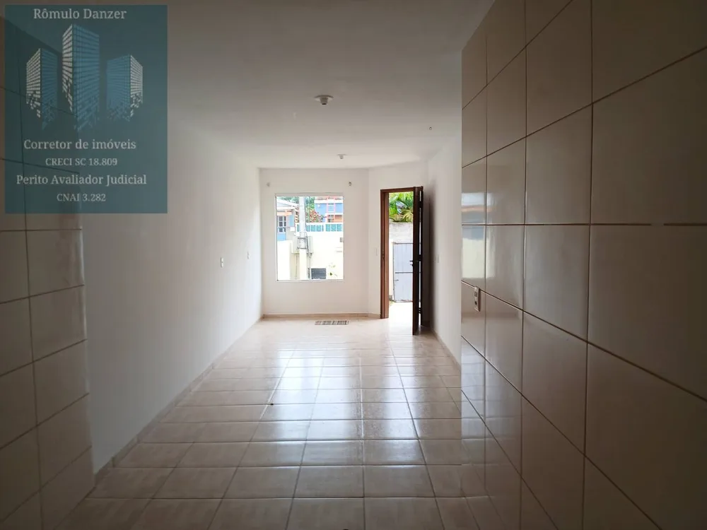Casa, 2 quartos, 60 m² - Foto 2
