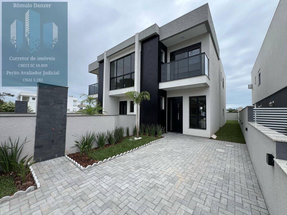 Casa, 3 quartos, 126 m² - Foto 1