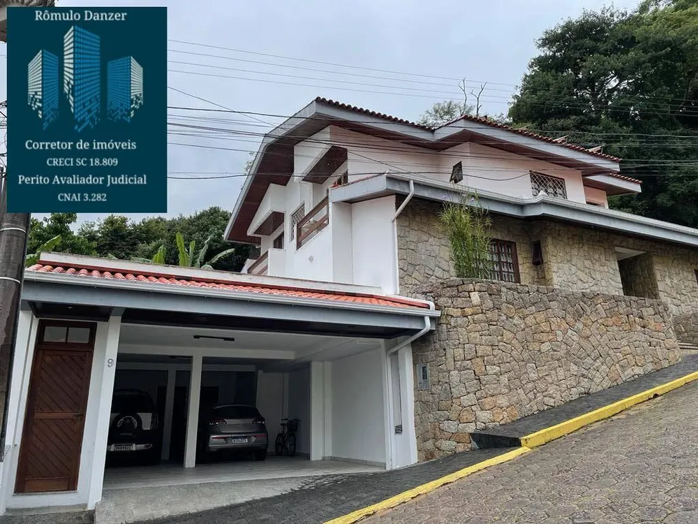 Casa, 5 quartos, 285 m² - Foto 2