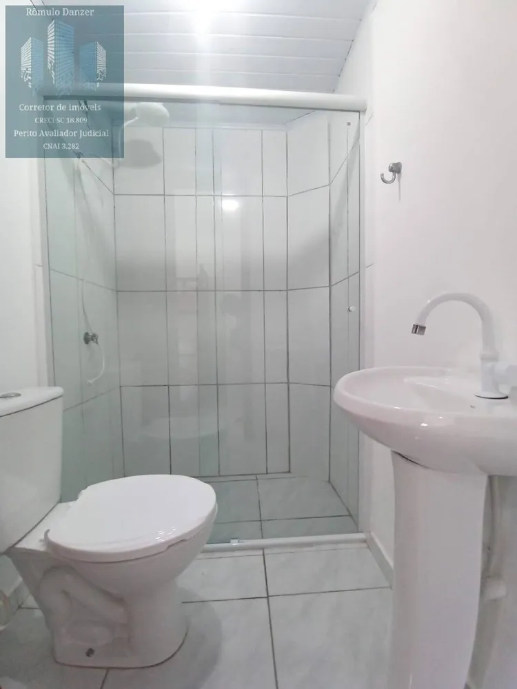Casa, 6 quartos, 260 m² - Foto 3