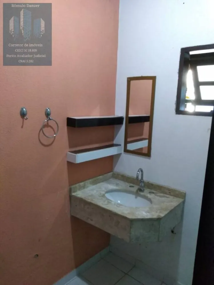 Casa, 6 quartos, 260 m² - Foto 15