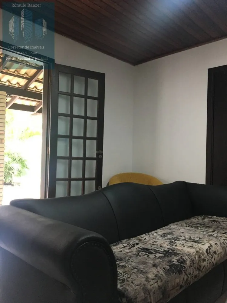 Casa, 6 quartos, 260 m² - Foto 19