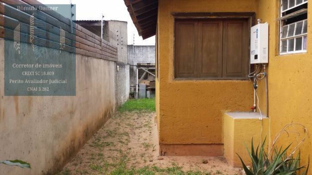 Casa, 3 quartos, 126 m² - Foto 1