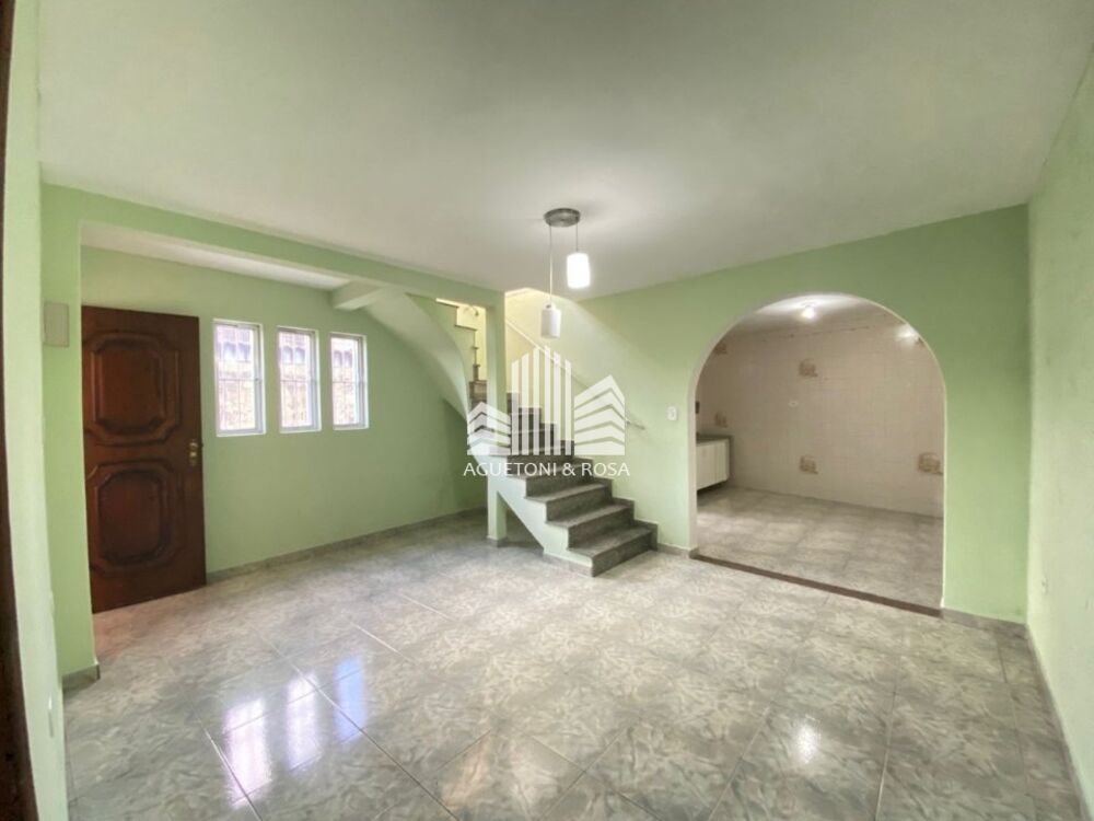 Sobrado, 3 quartos, 220 m² - Foto 1