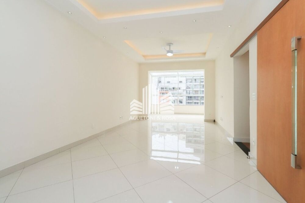 Apartamento, 3 quartos, 134 m² - Foto 2
