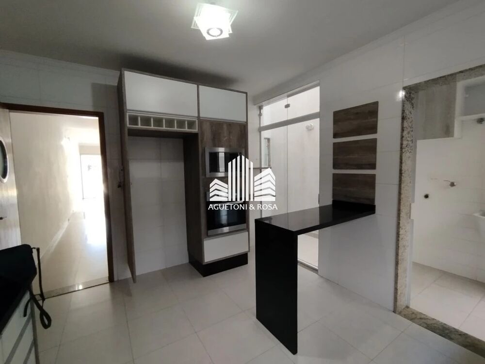 Sobrado, 3 quartos, 200 m² - Foto 2