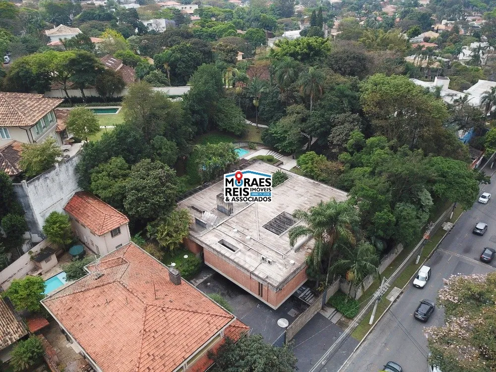Sobrado, 4 quartos, 976 m² - Foto 1