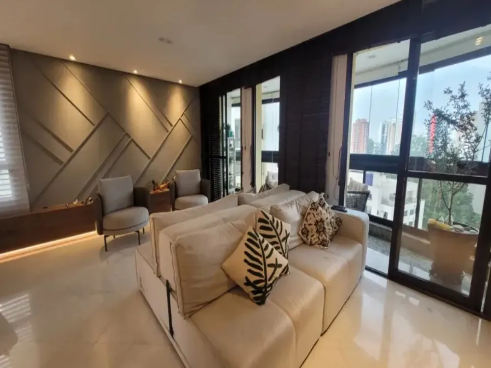 Apartamento, 3 quartos, 220 m² - Foto 1