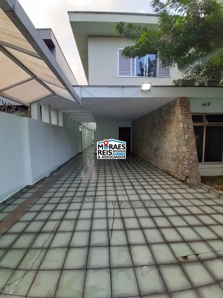 Sobrado, 8 quartos, 276 m² - Foto 3