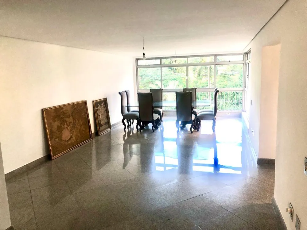 Apartamento, 3 quartos, 145 m² - Foto 1