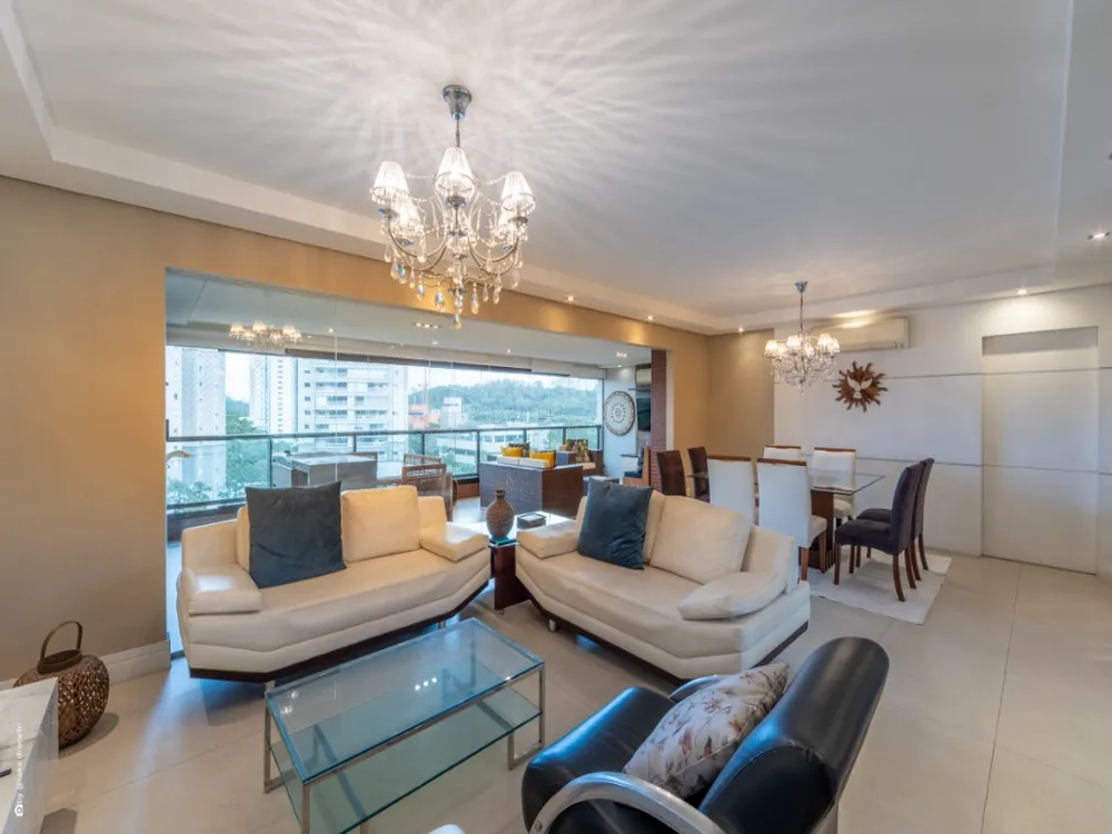 Apartamento, 4 quartos, 209 m² - Foto 1