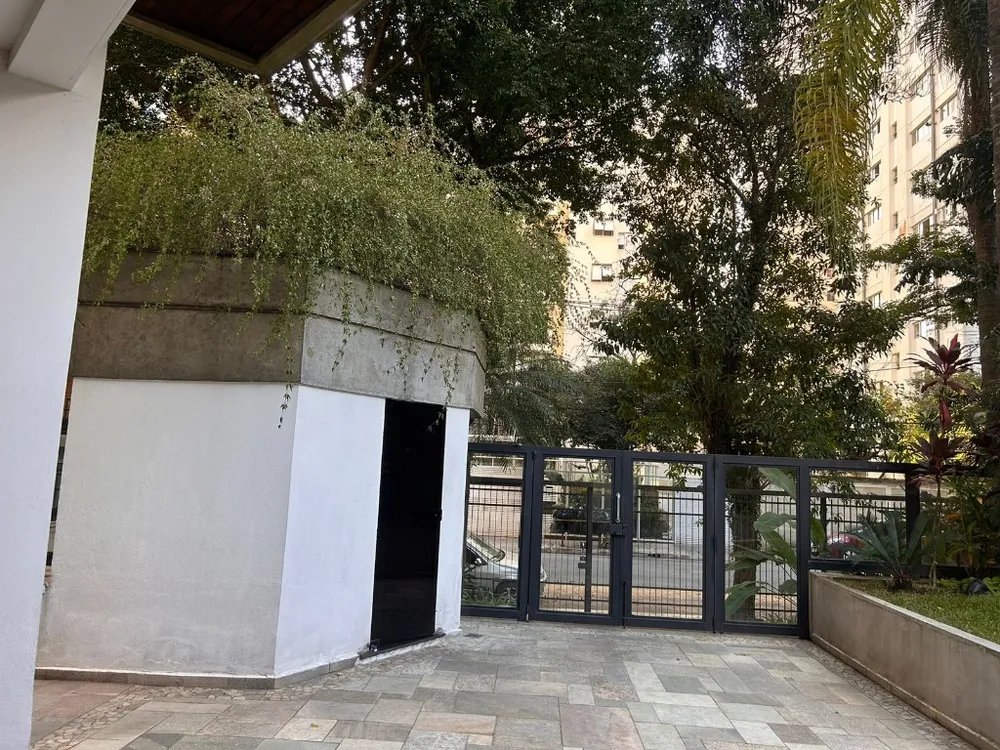 Apartamento, 4 quartos, 220 m² - Foto 1