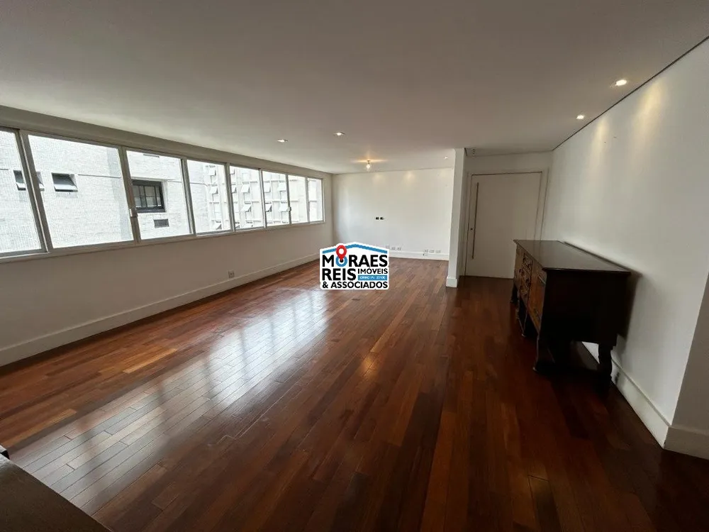 Apartamento, 3 quartos, 189 m² - Foto 1