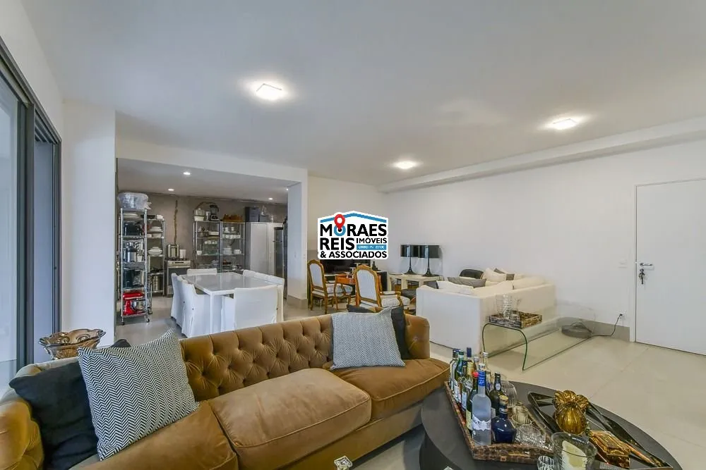 Apartamento, 3 quartos, 186 m² - Foto 2