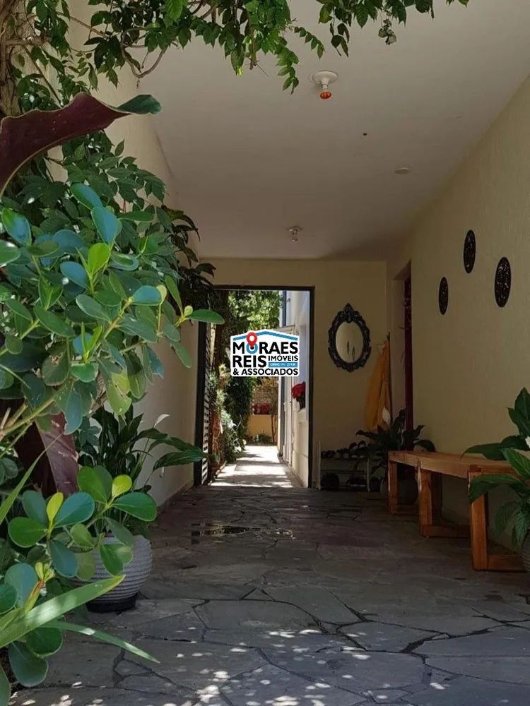 Casa, 4 quartos, 218 m² - Foto 2