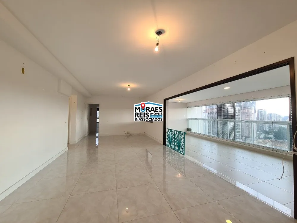 Apartamento, 3 quartos, 178 m² - Foto 1