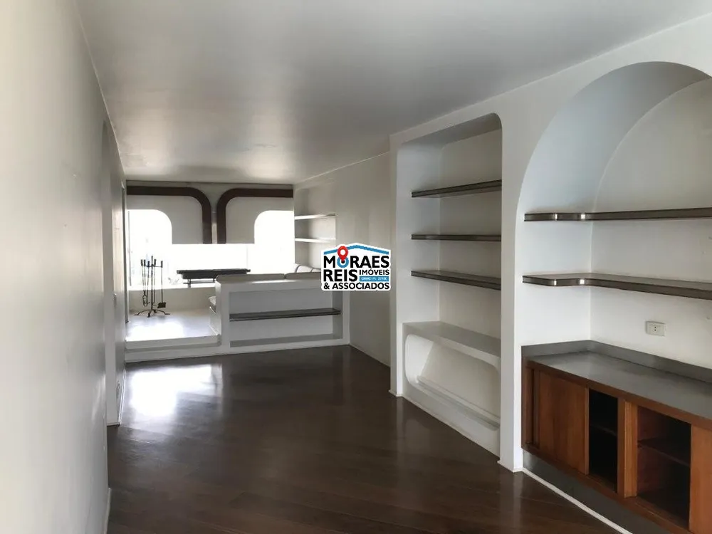 Cobertura, 3 quartos, 325 m² - Foto 2