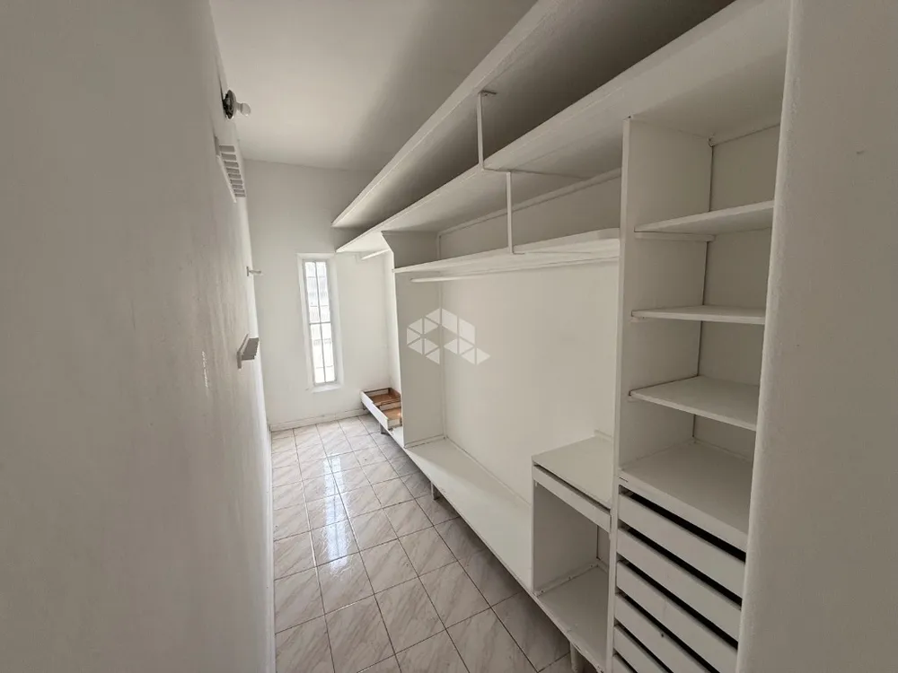 Casa, 5 quartos, 230 m² - Foto 12
