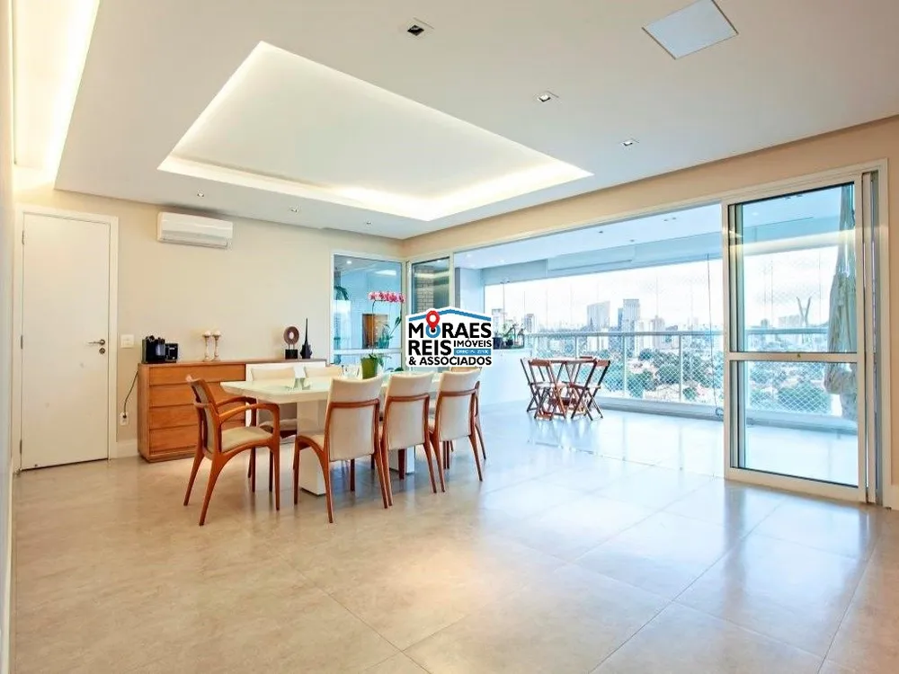 Apartamento, 3 quartos, 258 m² - Foto 1