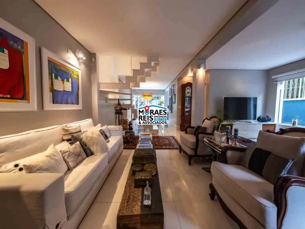Casa, 3 quartos, 270 m² - Foto 1