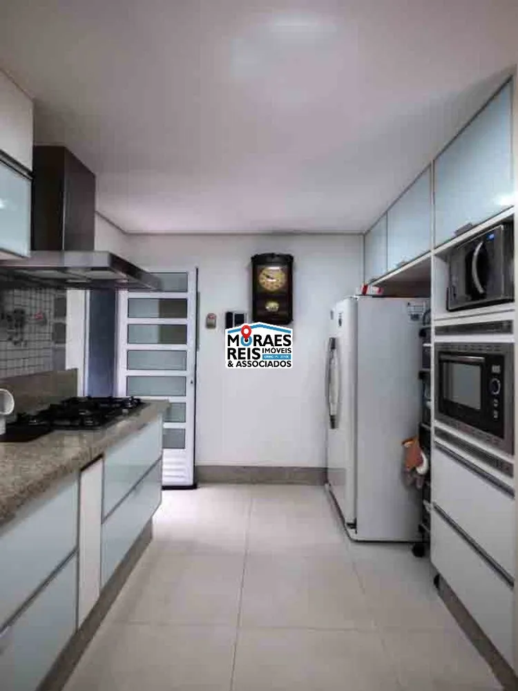 Casa, 3 quartos, 270 m² - Foto 11