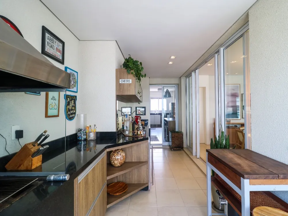 Apartamento, 4 quartos, 233 m² - Foto 1