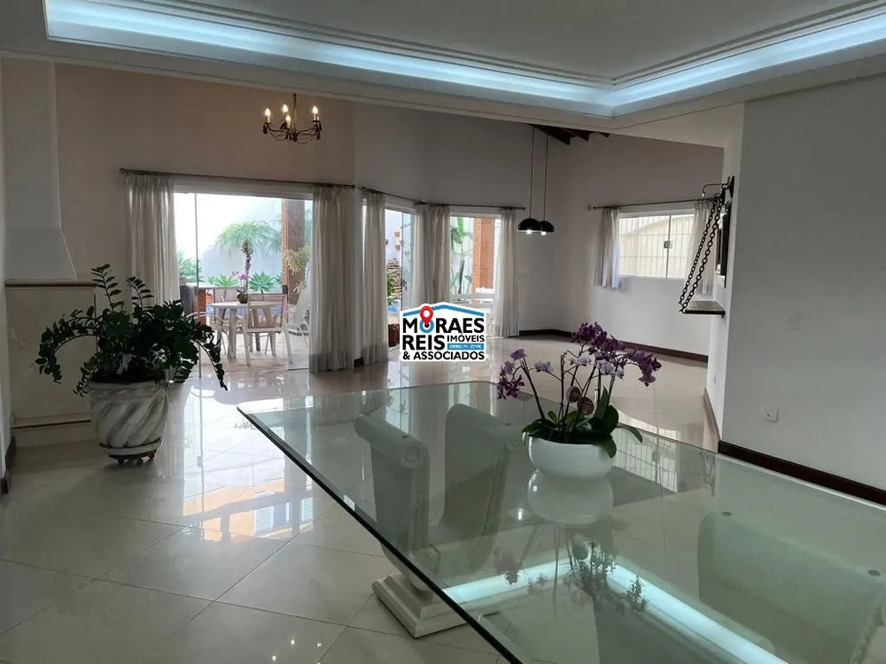 Sobrado, 4 quartos, 354 m² - Foto 2