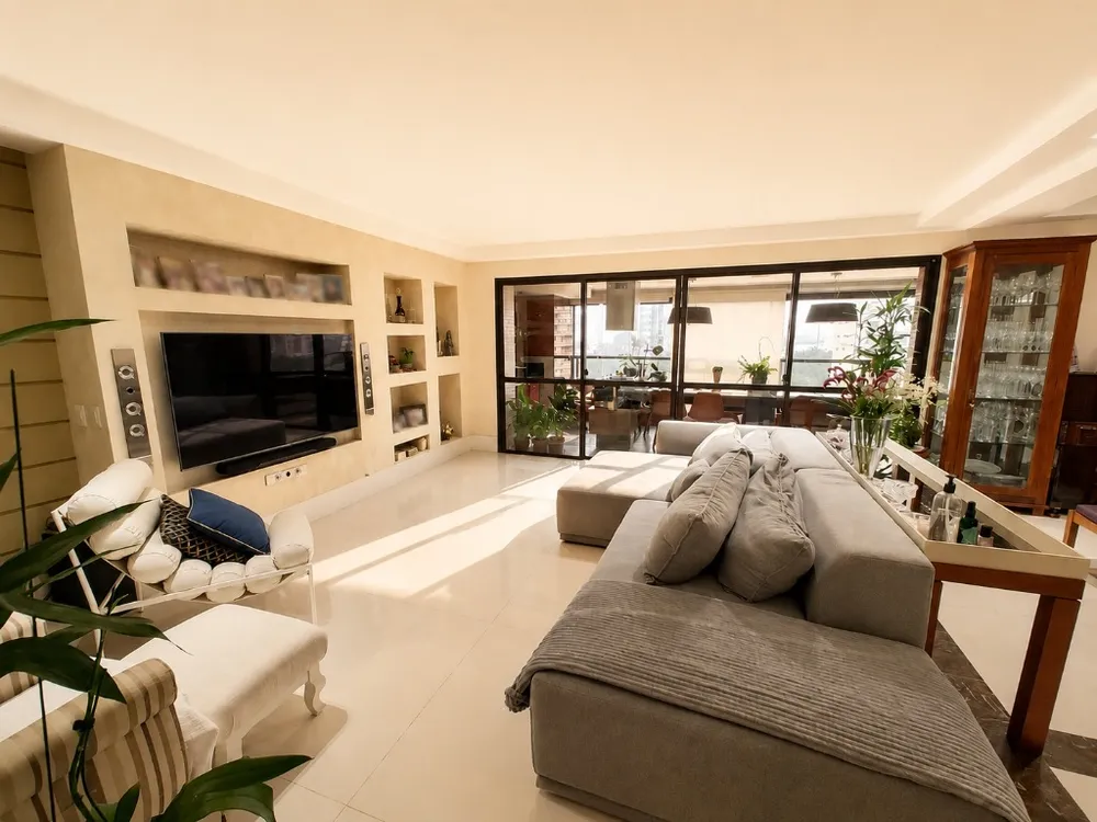Apartamento, 3 quartos, 167 m² - Foto 1