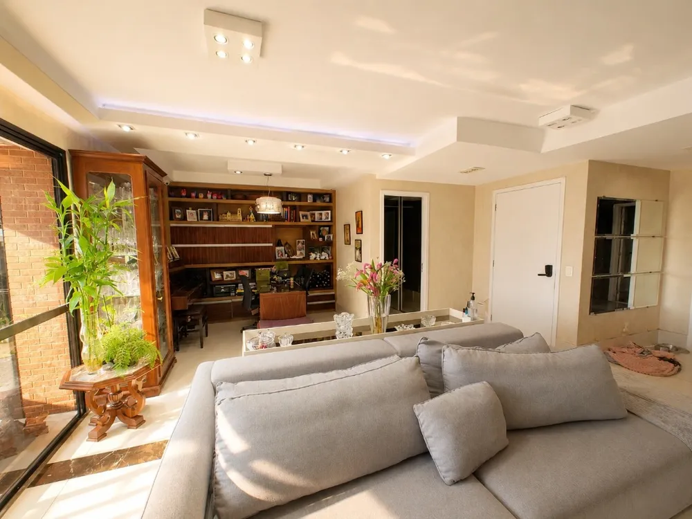 Apartamento, 3 quartos, 167 m² - Foto 2