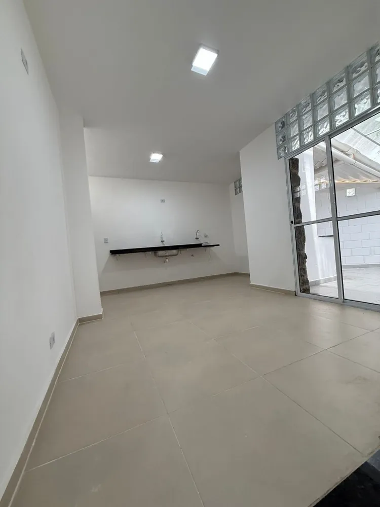 Casa, 3 quartos, 131 m² - Foto 4