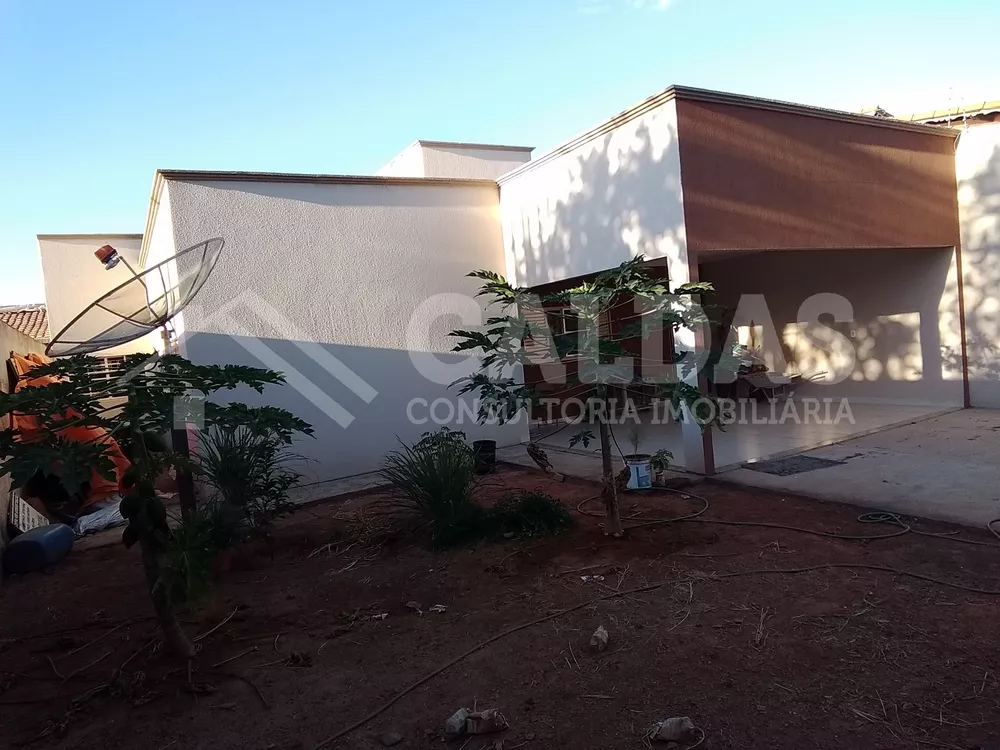 Casa, 3 quartos - Foto 1