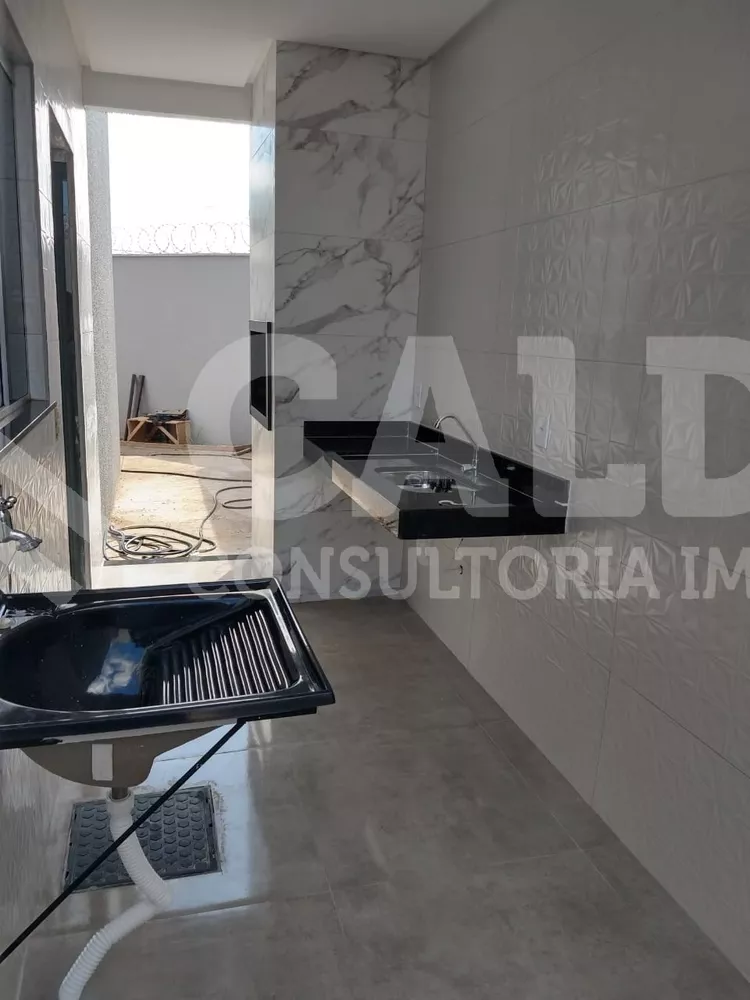 Casa, 3 quartos - Foto 2