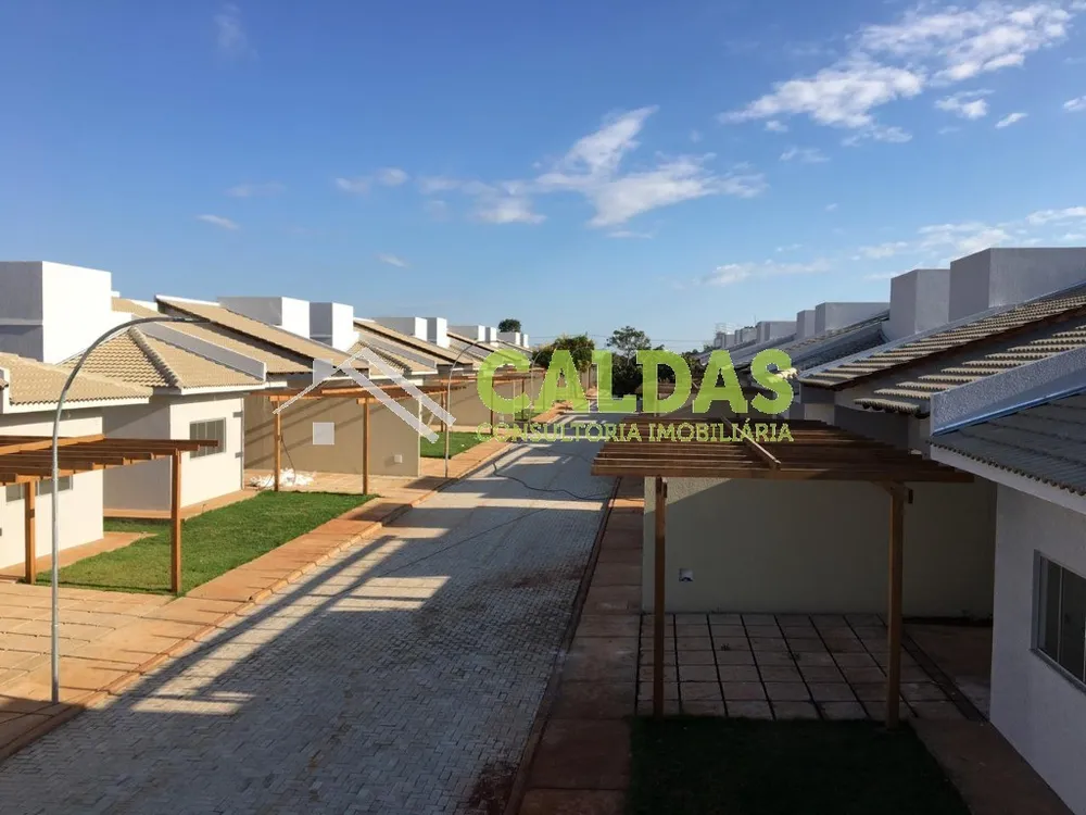 Casa, 2 quartos, 80 m² - Foto 1