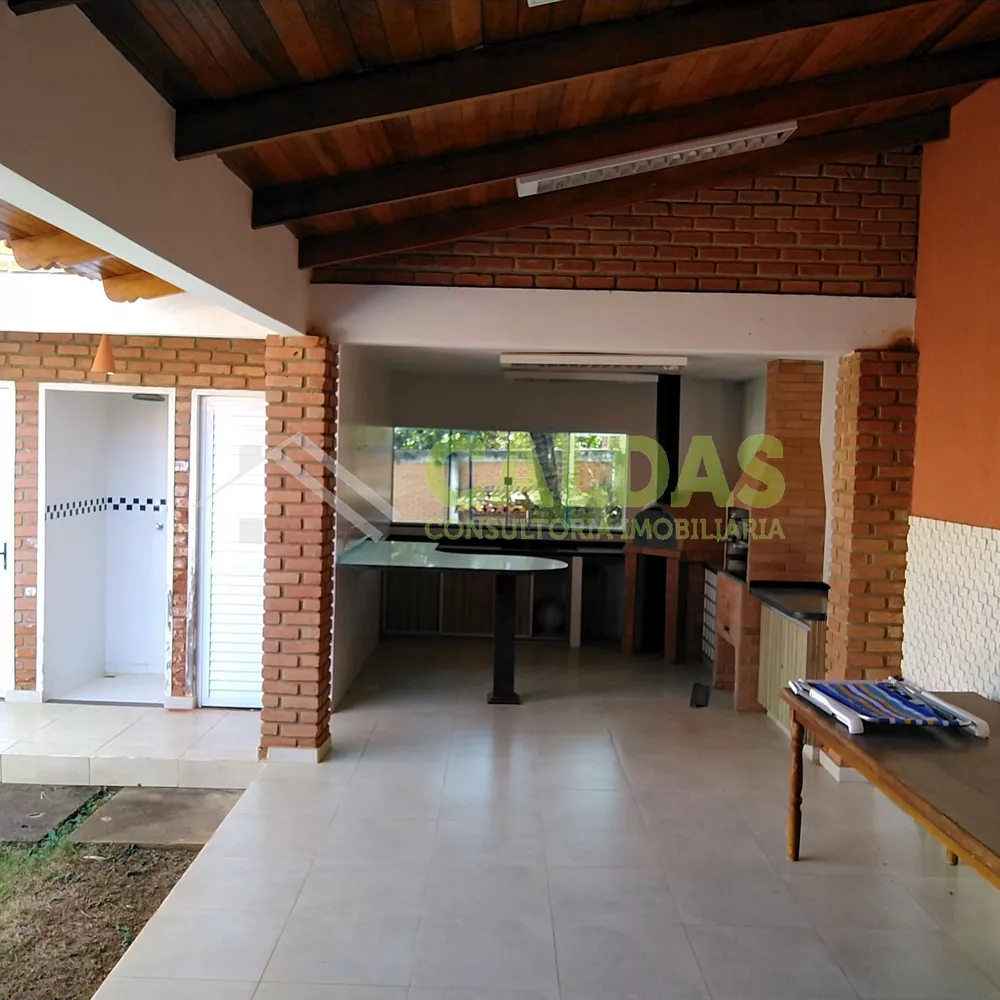 Casa à venda com 4 quartos, 350m² - Foto 6