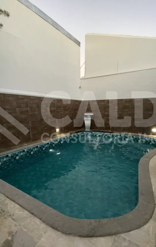 Casa à venda com 4 quartos, 360m² - Foto 3