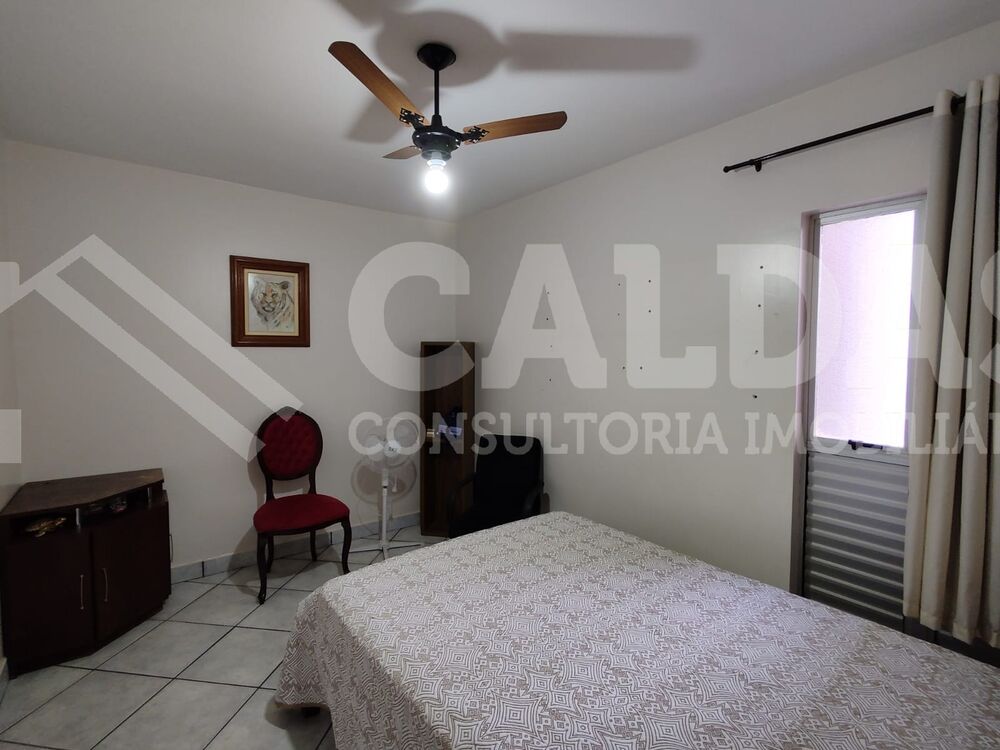 Apartamento à venda com 4 quartos, 97m² - Foto 4