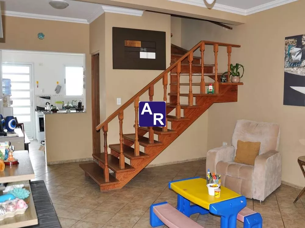 Casa de Condomínio à venda com 2 quartos, 40m² - Foto 2