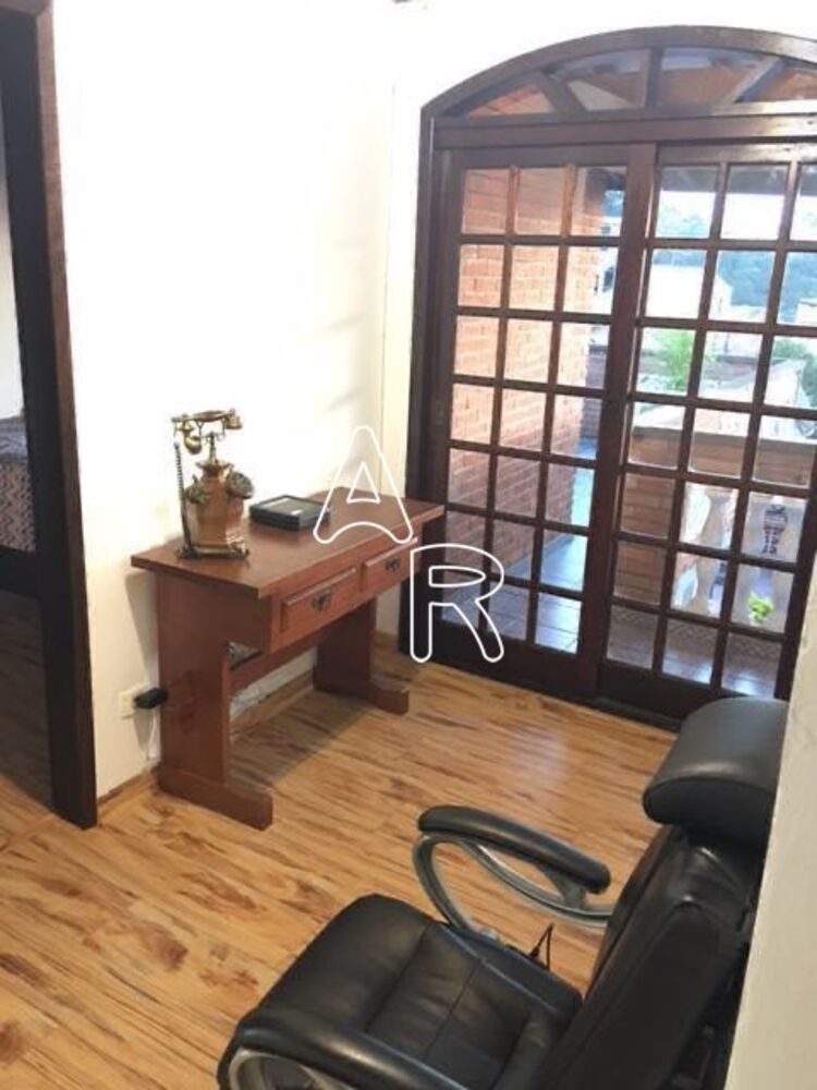 Casa, 3 quartos, 110 m² - Foto 2
